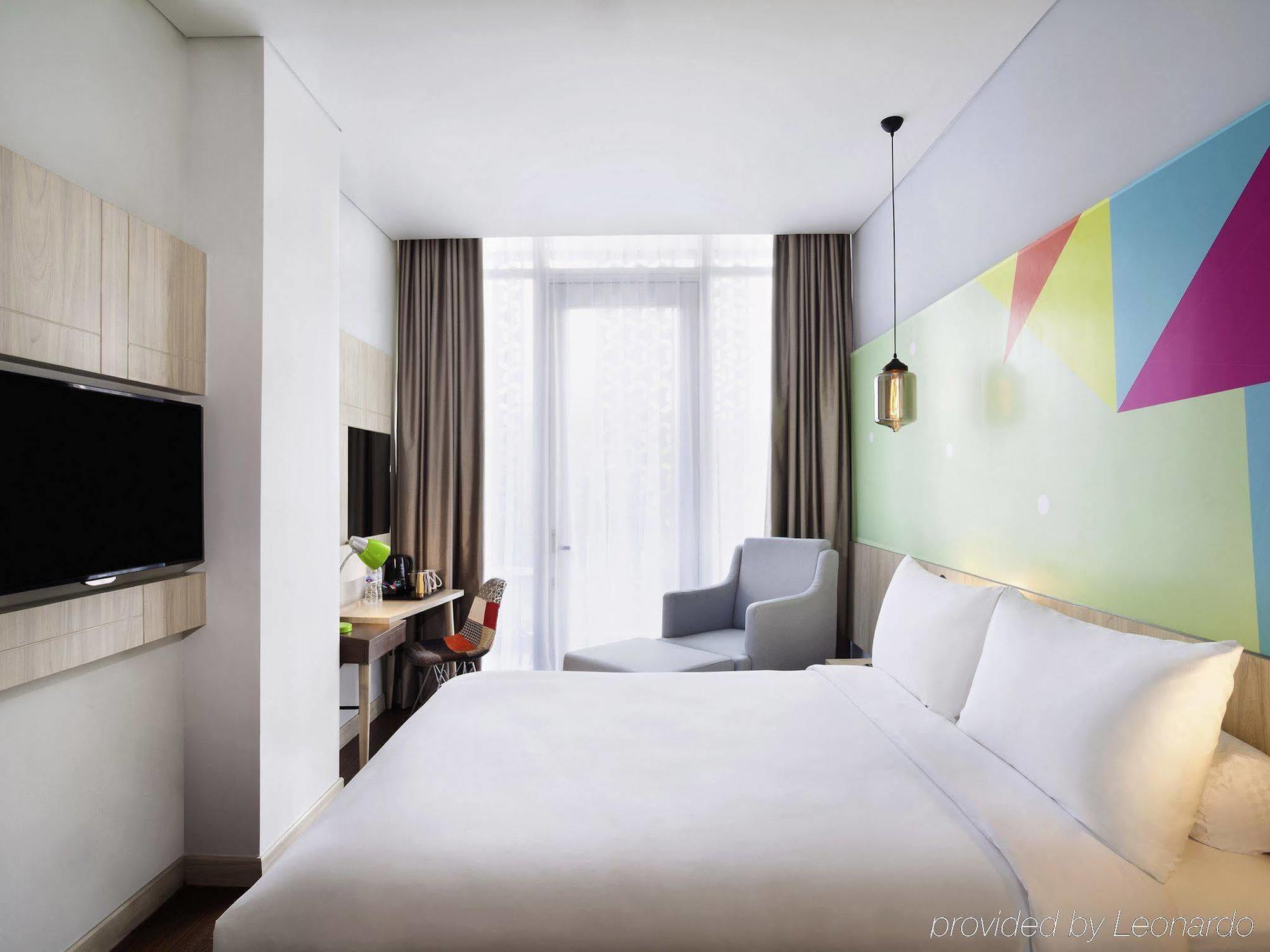 ไอบิส สไตล์ จาการ์ต้า ซุนเตอร์ Hotel จาการ์ตา ภายนอก รูปภาพ